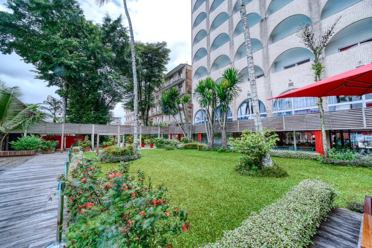 Akwa Palace Douala Exterior photo